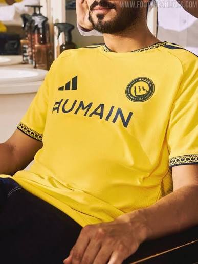 AL NASSR JAUNE 27