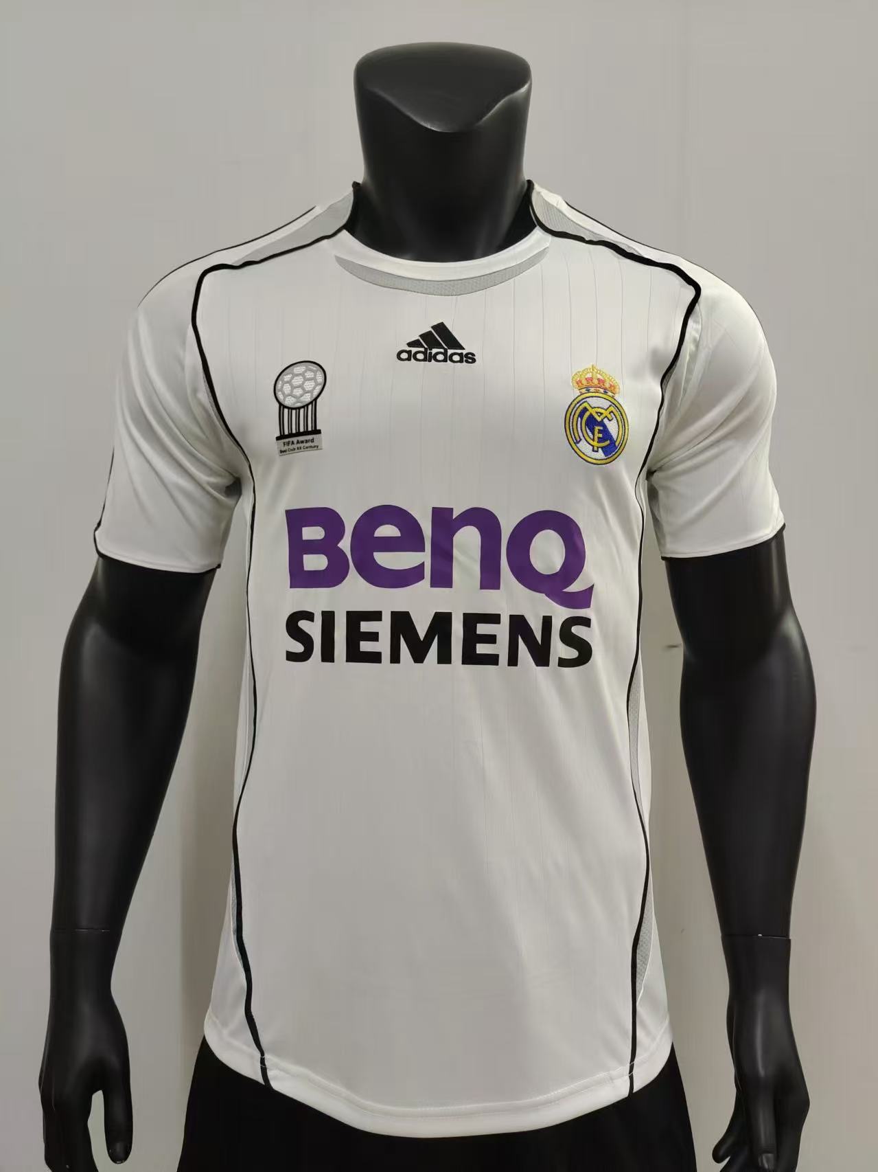 maillot vintage real de madrid blanc BENQ  2006