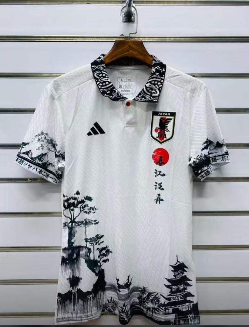 maillot du japon blanc noir 