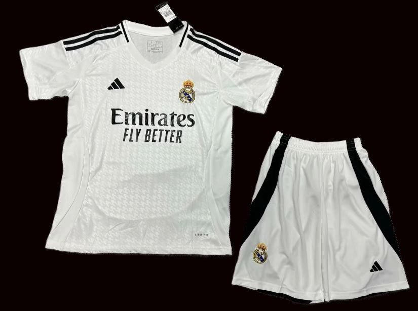 real enfant BLANC 2025