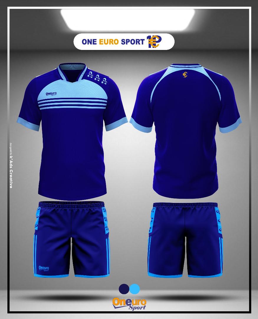 maillot one euro sport trois bande horizontal sur la poitrine bleu de france bleu ciel