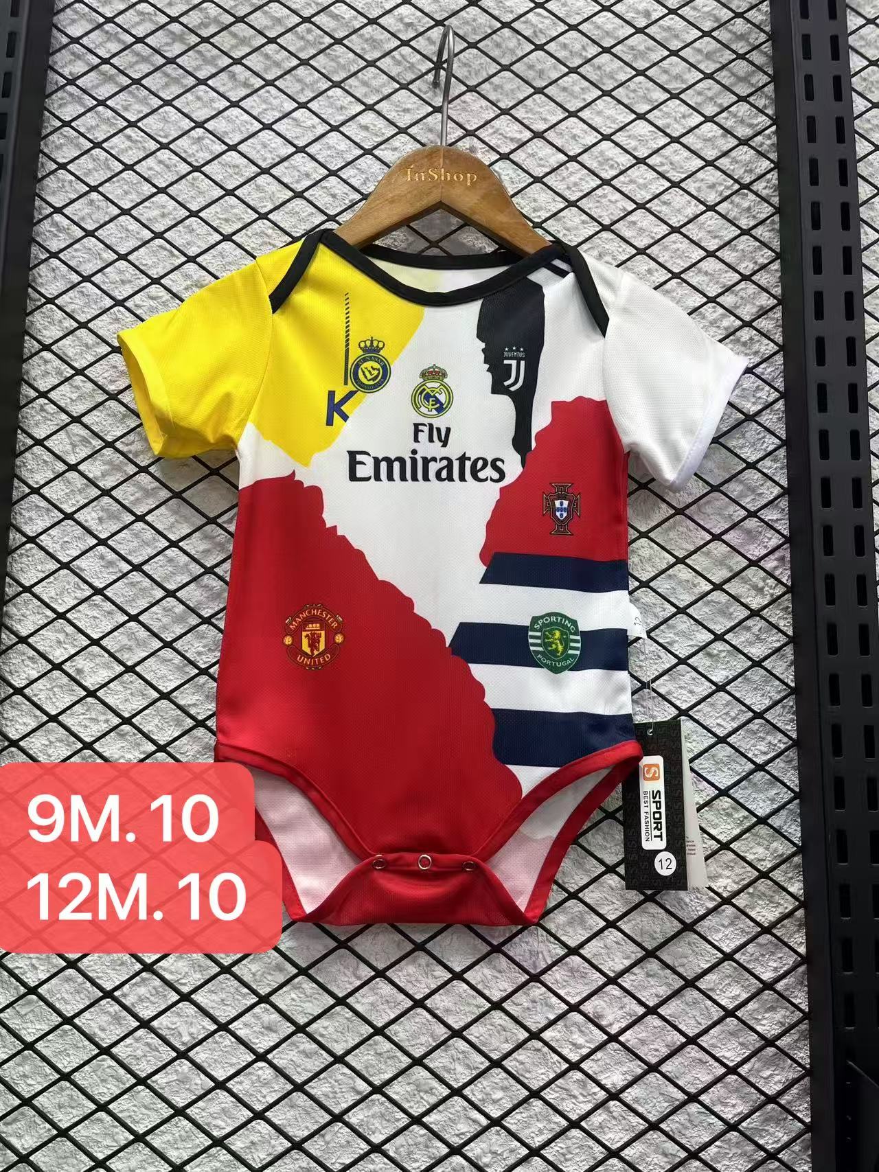BABOUTEUSE JUSTE AU CORP CRISTIANO RONALDO 