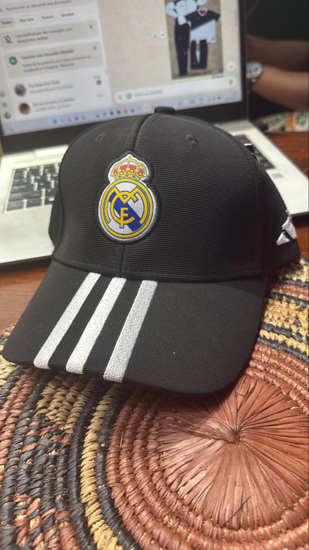 CASQUETTE REAL NOIR