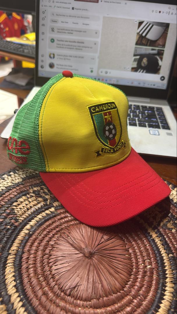 CASQUETTE CAMEROUN VERT JAUNE GRILLAGE