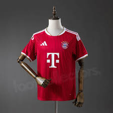 MAILLOT BAYERN ROUGE 2027